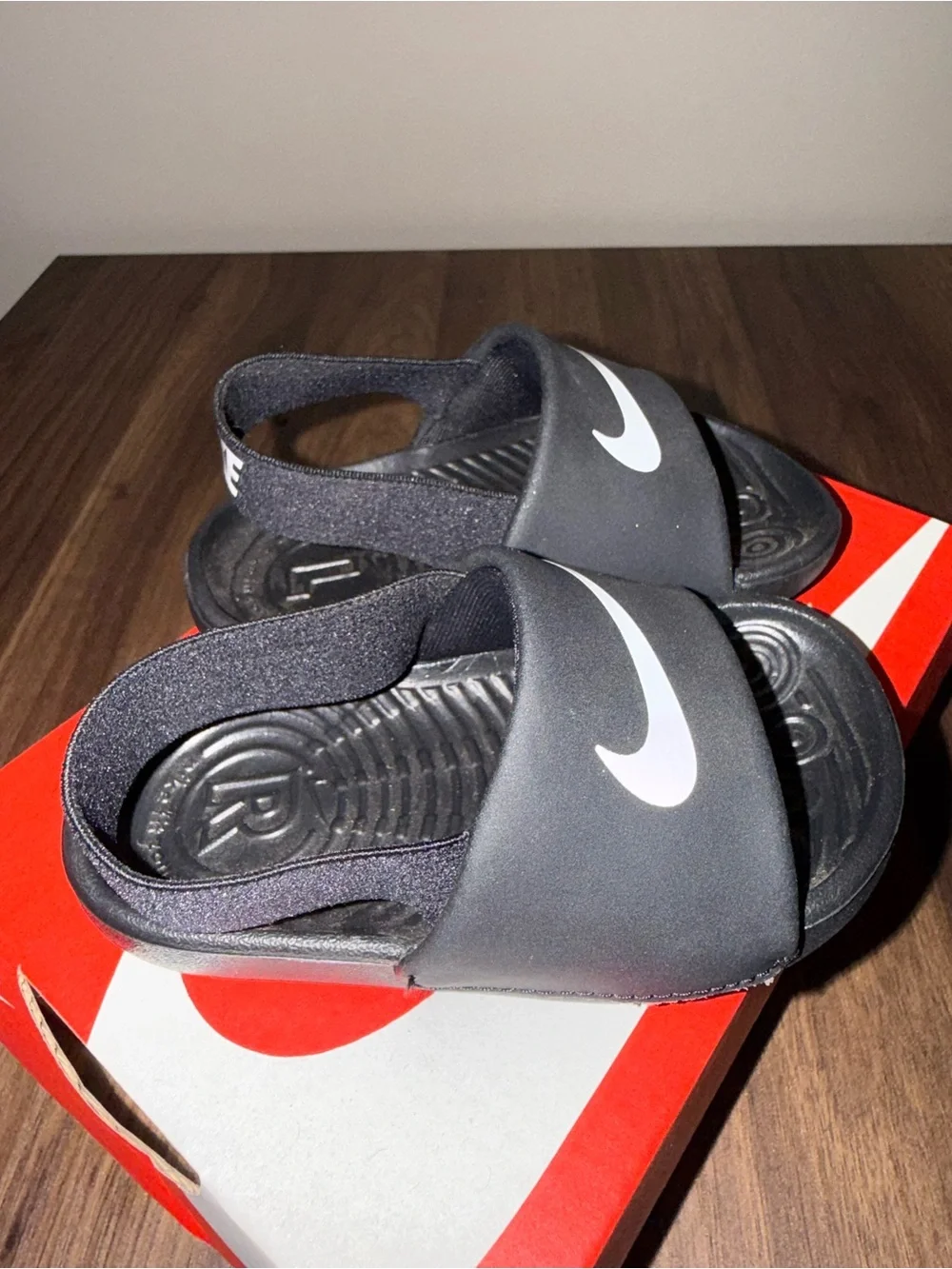 🆕NEW Nike Kawa Slide Sandals baby/toddler size 5